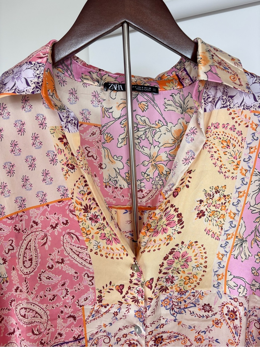 Zara S Patchwork Paisley Button Up Shirt in Pink and Cream Silk Feels Blouse - Picture 6 of 16